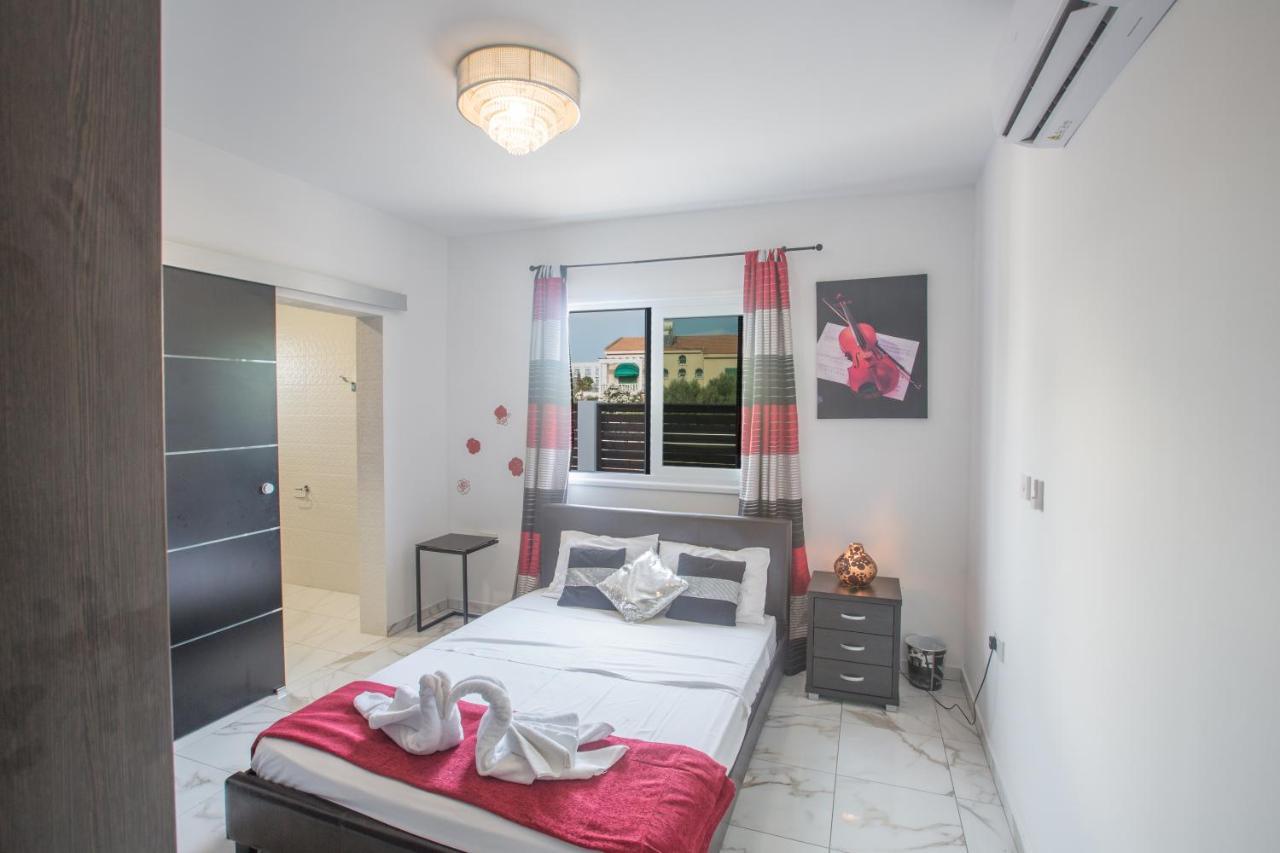 Broadway Villas Protaras Buitenkant foto